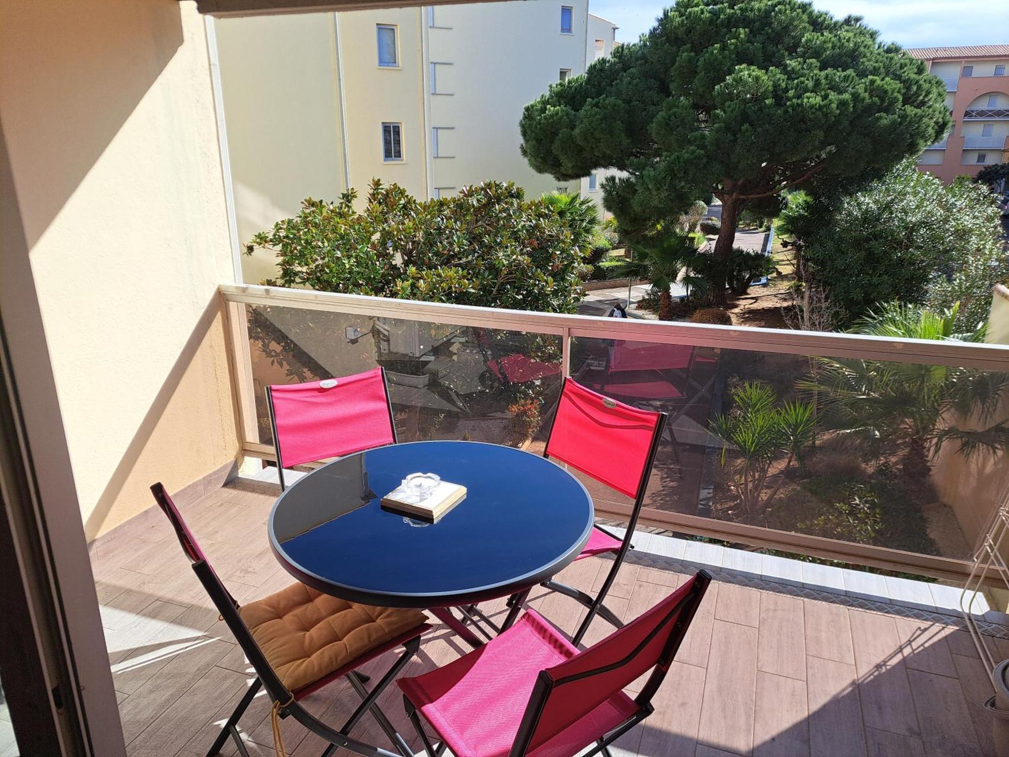 Helios 32, T2 Climatise, Parking, 500M Plage Agde Exterior foto